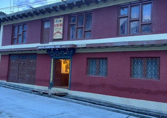 Mustang Hotel | Discover Hotel Dancing Yak: Family-Friendly Getaway