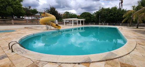 Serra Talhada Hotel | Pet-Friendly Hotel das Palmeiras with Pool & Restaurant