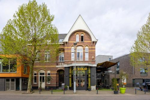 Overpelt Hotel | Comfortable Stay at Hotel De Boskar Pelt with Great Amenities