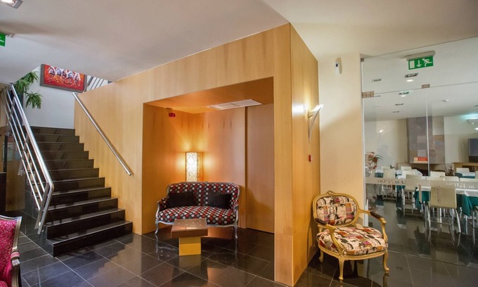 Cerva Hotel | Inviting Hotel de Cerva: Guest Rated 9/10 with Breakfast