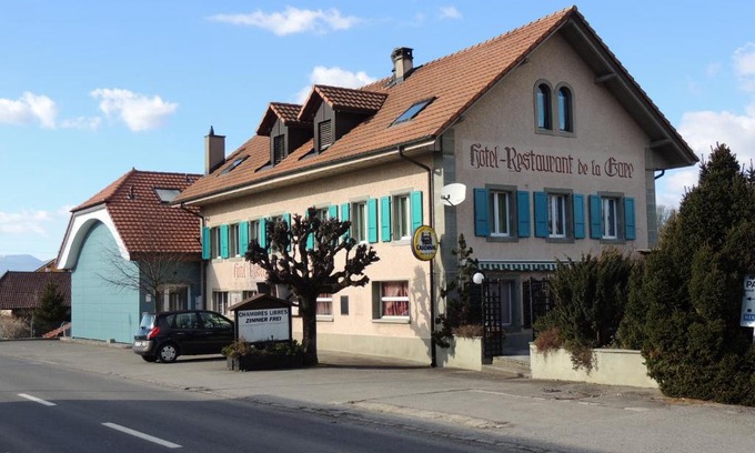 Cousset Hotel | Discover Hotel de la Gare: Pet & Child Friendly Stay