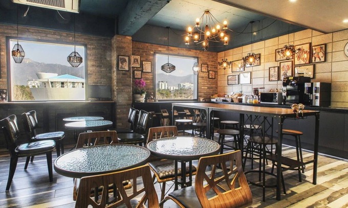 Changwon Hotel | Budget-Friendly Hotel Dean with Family Amenities & Breakfast