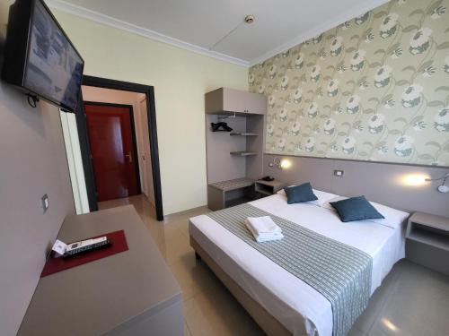 Binda Hotel | Discover Hotel Dei Fiori: Delightful Dining Awaits