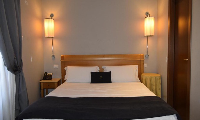 Prati Hotel | Family-Friendly Hotel dei Quiriti: Comfort & Convenience