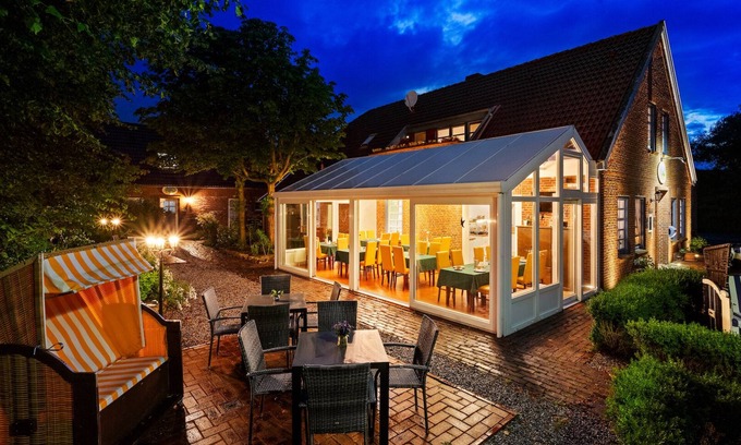 Wangerland Hotel | Unforgettable Stays at Hotel Deichinsel: 10/10 Guest Rated