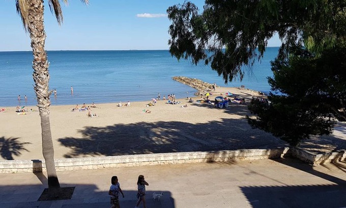 Sant Carles de la Rapita Hotel | Experience Comfort at Hotel del Port with Spa & Breakfast