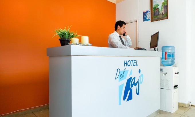 Salamanca Hotel | Family-Friendly Hotel del Tajo with Pet Amenities