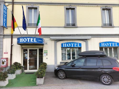 San Polo-Parco Hotel | Pet-Friendly Hotel Della Volta with Hot Tub & Dining Options