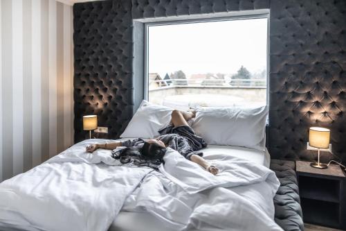Demanova Apartment | Discover Hotel Demanova Apartments: 4-Star Comfort & Spa