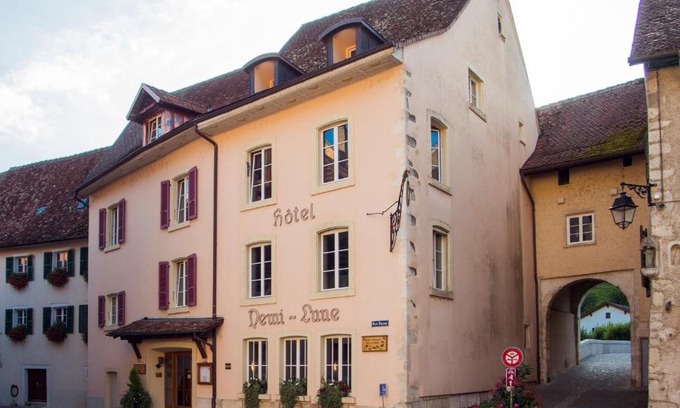 Saint-Ursanne Hotel | Discover Hotel Demi-Lune: Pet Friendly & Family-Friendly Stay