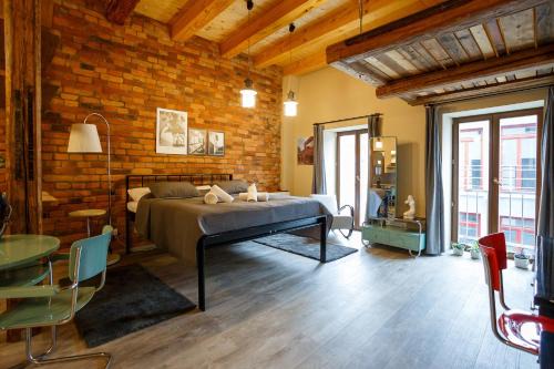 Lanskroun Apartment | Pet-Friendly Hotel & Depandance Kopacka - Guest Rated 10/10