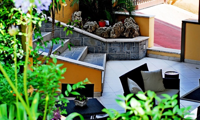 Quartiere XXVII Primavalle Hotel | Relax at Hotel Desiderio: Family-Friendly with Spa Amenities