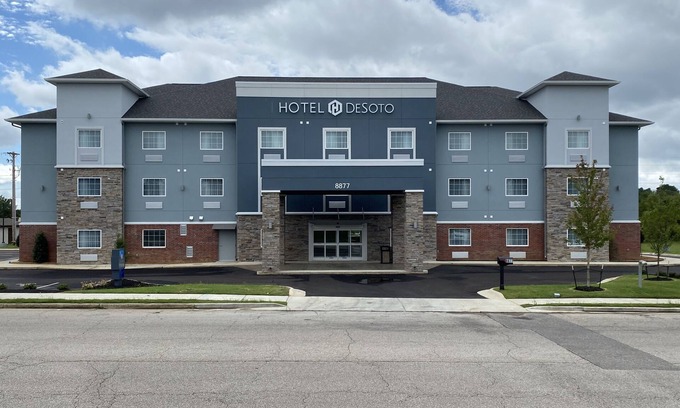 Olive Branch Hotel | Discover Hotel DeSoto: Raved About & Family Friendly