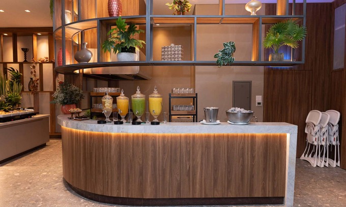 Da Goiabeira Hotel | Discover Hotel Deville Prime Cuiabá - 4-Star Retreat Awaits