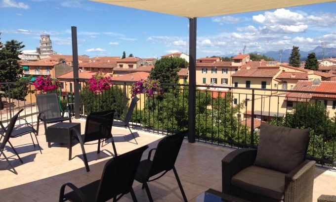 Pisa City Centre Hotel | Discover Comfort at Hotel Di Stefano with Pet-Friendly Amenities