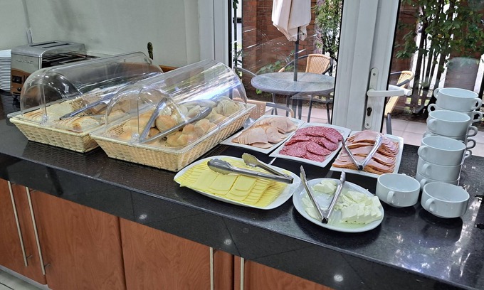 Talca Hotel | Relax at Hotel Diego De Almagro Talca with Pool & Spa