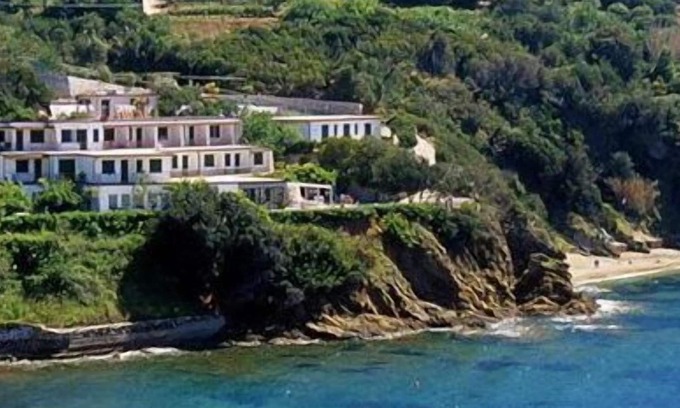 Capoliveri Hotel | Relaxing Ocean View at Hotel Dino - Rated 9.4/10
