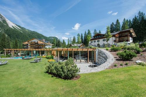 Sesto Hotel | Relax at Hotel Dolomitenhof & Chalet Alte Post, 4-Star Retreat