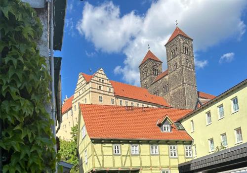 Quedlinburg Hotel | Discover Hotel Domschatz: Rated 8.8 with Delicious Breakfast