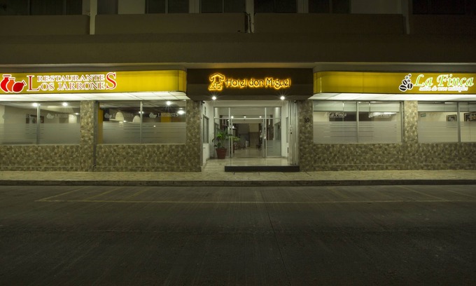 Tapachula Hotel | Discover Comfort at Hotel Don Miguel with Spa & Dining