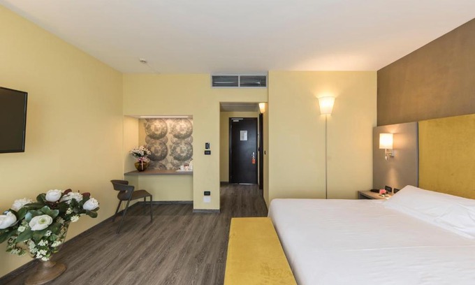 Imola Hotel | Discover Hotel Donatello Imola: Pet-Friendly Retreat with Spa