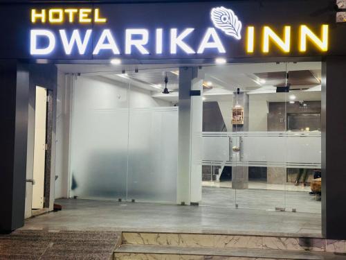 Jetpur Hotel | Welcoming Dwarika Inn: Family-Friendly & Accessible Stay