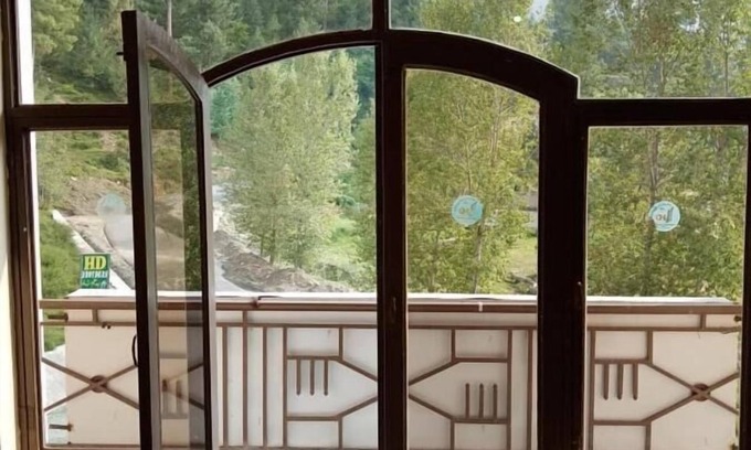 Malam Jabba Hotel | Discover Hotel Eagle Nest: Family-Friendly with Dining Options