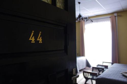 Lunteren Hotel | Pet-Friendly Retreat at Hotel Eethuys de Wormshoef