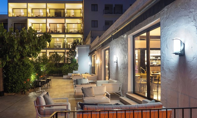 Aiguablava Hotel | Relaxing Getaway at Hotel Eetu - Adults Only, Rated 9.4/10