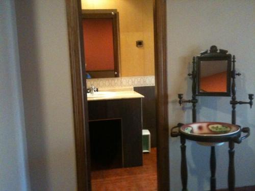 Aviles Hotel | Budget-Friendly Hotel El Balcón with Family Amenities