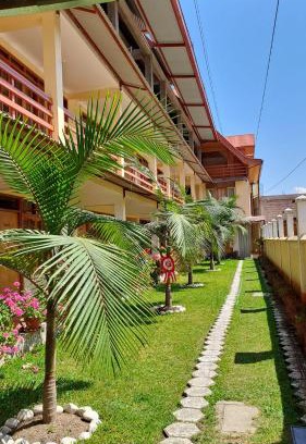 Oxapampa Hotel | Budget-Friendly Stay at Hotel El Manantial with Breakfast