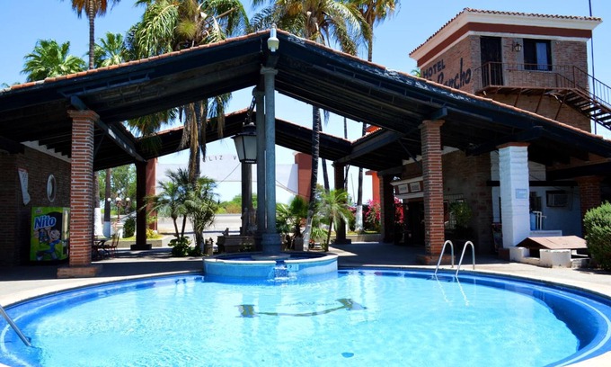 Navojoa Hotel | Budget-Friendly Hotel El Rancho with Pool and Spa Amenities