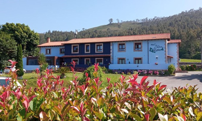 Puertas De Vidiago Hotel | Discover Hotel el Rincon de Yaxu: Family-Friendly Retreat