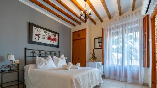 Vilafames Hotel | Discover Hotel El Rullo: Family-Friendly & Highly Rated Stay
