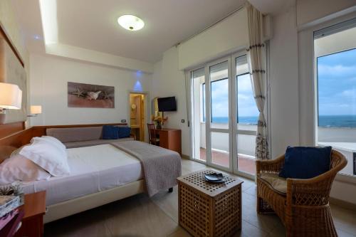 Igea Marina Hotel | Pet-Friendly Hotel Elios: Rated 9/10 with Breakfast & Dining