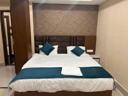 Medinipur Hotel | Hotel Emerald