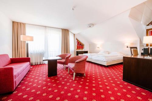 Empfingen Hotel | Comfortable Stay at Hotel Empfinger Hof with Great Amenities