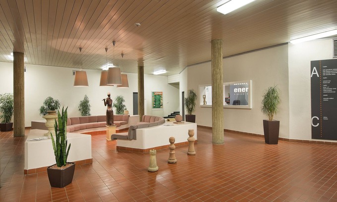 Motol Hotel | Discover Hotel Energie: Family-Friendly with Great Amenities