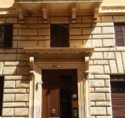 Sallustiano Hotel | Inviting Hotel Ercoli House: Pet & Child Friendly Stay