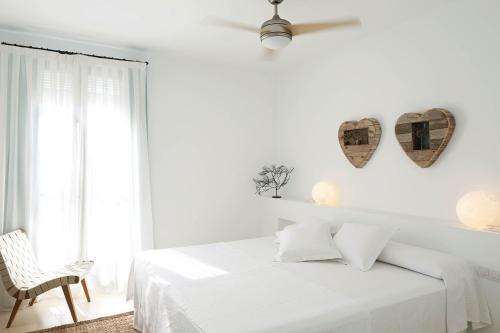 Sant Francesc Xavier Hotel | Discover Hotel Es Marès: Oceanfront Retreat with Spa & Pool