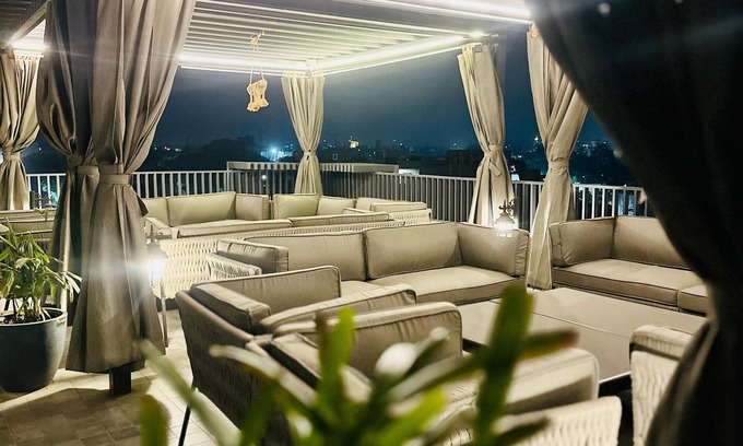 Amritsar Hotel | Discover Euphoria Green: Family-Friendly with Pool Access