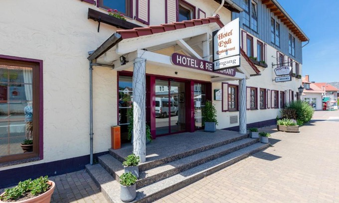 Kirchheim Hotel | Welcoming Hotel Eydt Kirchheim: Pet-Friendly Comfort