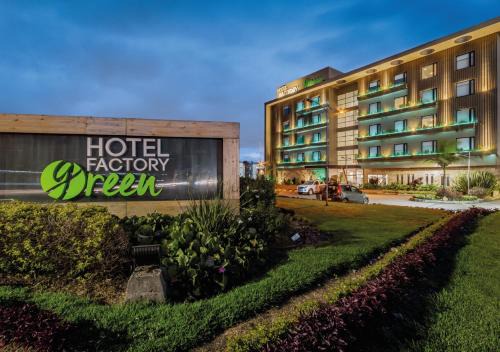Cota Hotel | Relax at Hotel Factory Green Bogotá: Pet-Friendly Oasis