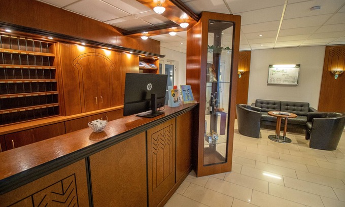 Fallersleben Hotel | Discover Hotel Fallersleber Spieker: Family-Friendly Retreat