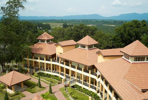 Pulau Tawar Resort | Family-Friendly Retreat at Felda Residence Tekam