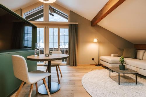Grindelwald Hotel | Elegant Hotel Fiescherblick: Pet-Friendly with Spa & Pool