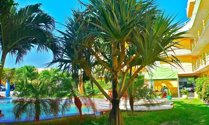 Veracruz Hotel | Family-Friendly Hotel Fiesta Veracruz with Pool Access