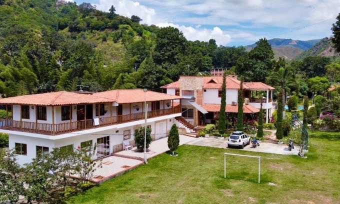 Piedecuesta Hotel | Discover Comfort at Hotel Finca Villa Nathaly