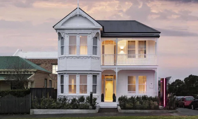 Grey Lynn Hotel | Unforgettable Stay at Hotel Fitzroy Curated by Fable