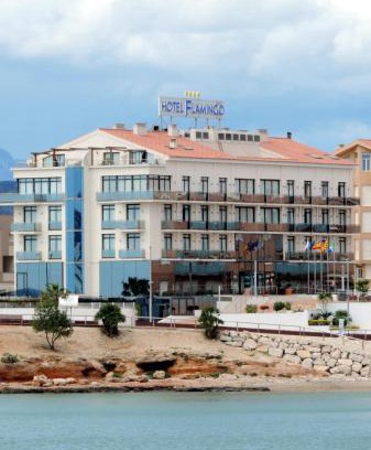 L'Ampolla Hotel | Discover Hotel Flamingo: Oceanfront Getaway for All
